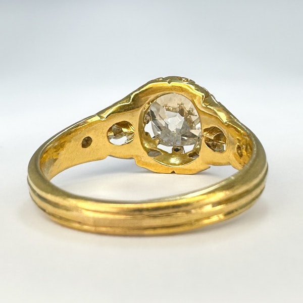 Georgian 1.5ct Diamond Ring  SADDINGTONS JEWELLERY STAND 375 - image 3