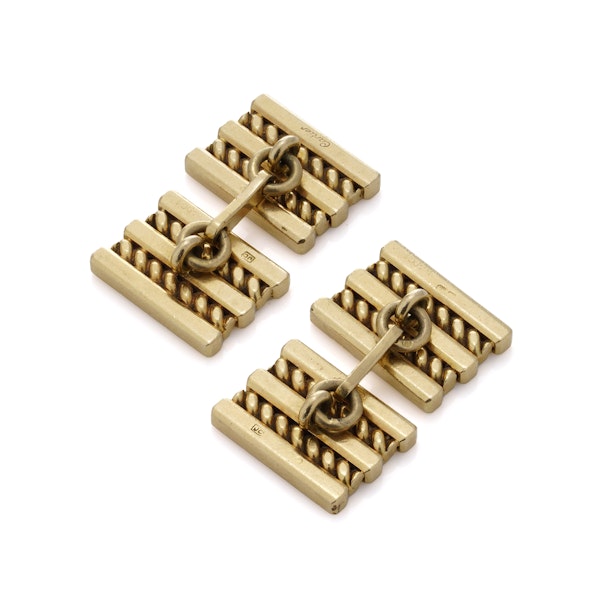 Cartier rectangular yellow gold geometric pattern cufflinks - image 6