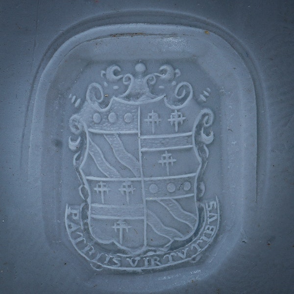 Victorian pinchbeck crystal seal fob with Latin motto - image 3