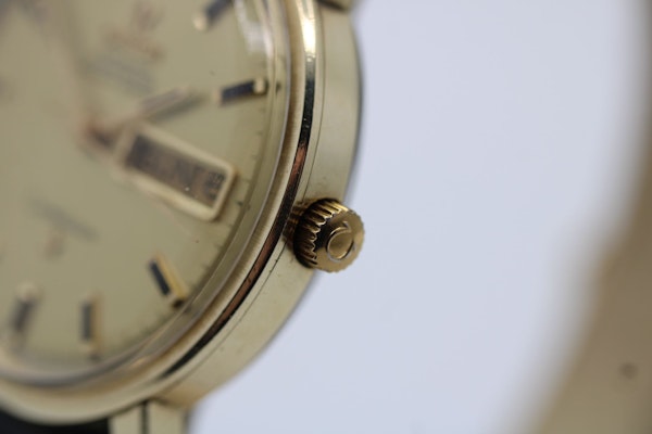 Omega Constellation Day-Date 168.016 - image 6