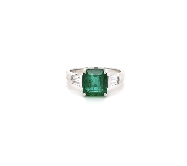 3.18ct Zambian emerald & diamond ring - image 3