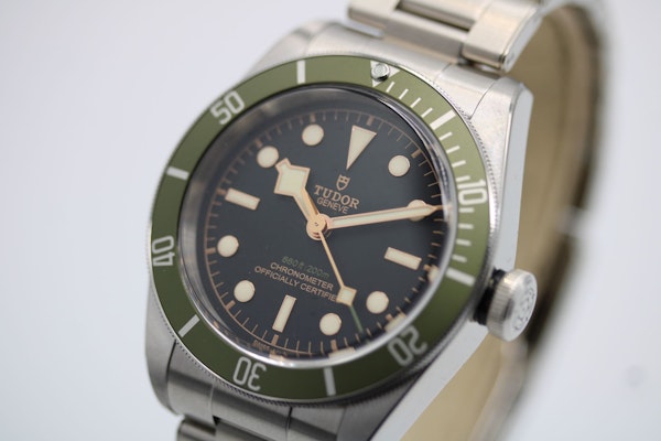 Tudor Black Bay Harrods 79230G Full Set 2021 Unworn - image 5