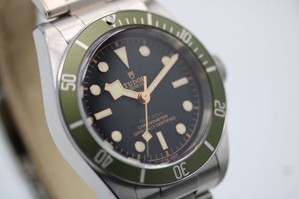 Tudor Black Bay Harrods 79230G Full Set 2021 Unworn - image 4