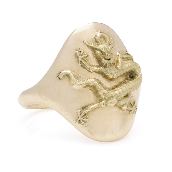 Vintage French 18kt gold dragon motif signet ring. - image 5