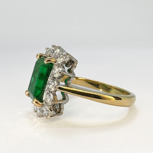 Emerald Diamond Rectangular Cluster Ring - SADDINGTONS JEWELLERY Stand 375 - image 3