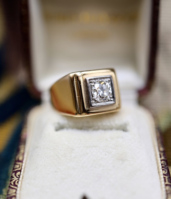 18ct Yellow Gold & Platinum 0.98ct Mens Diamond Ring Circa 1930 - image 3