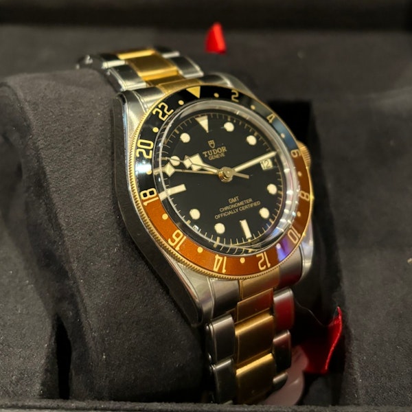 TUDOR BLACK BAY GMT 'ROOTBEER' FULL SET 2022 - 79833MN - image 3