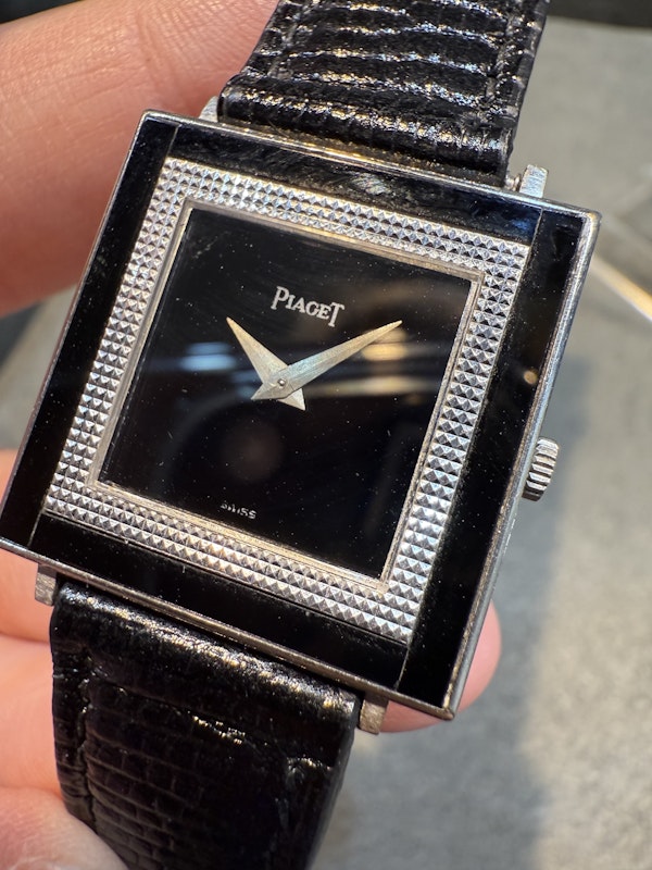 Piaget Onyx Dress Watch 18k White Gold- 1980s - Ref.9336 - image 5