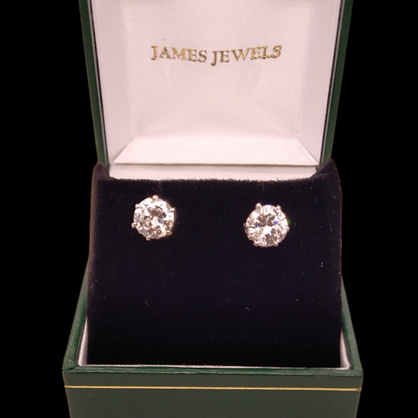 Certificated Diamond Stud Earrings - image 4