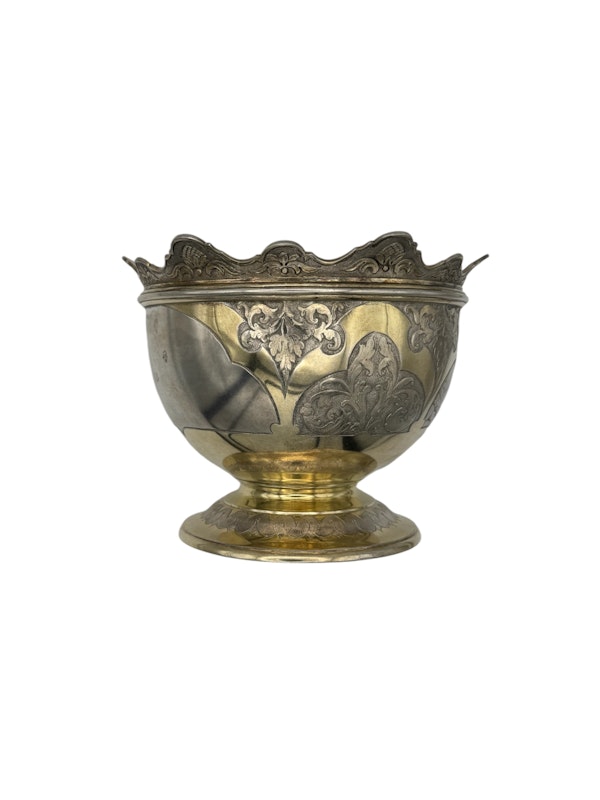 A Very Rare Victorian Parcel-Gilt Silver And champleve enamel bowl, Charles Edwards London, 1883. - image 2