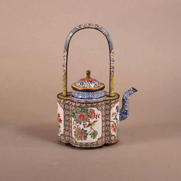 A Chinese enamel teapot and cover with looped fixed handle, Qianlong (1736-95) - image 1