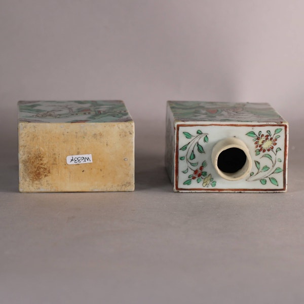 Pair of Chinese famille verte tea caddies, Kangxi (1662-1722) - image 6