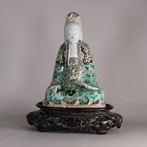 Chinese famille verte figure of Guanyin, Kangxi (1662-1722)