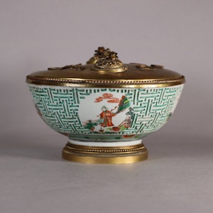 Chinese porcelain moulded bowl, possibly 18th century