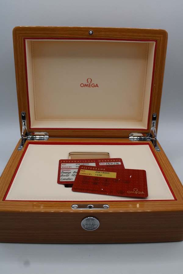 Omega Seamaster Diver 300 M Box and Papers - image 12