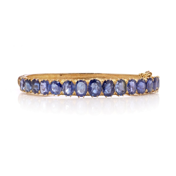 Antique Victorian 18kt gold Sapphire bangle with safety chain - image 5