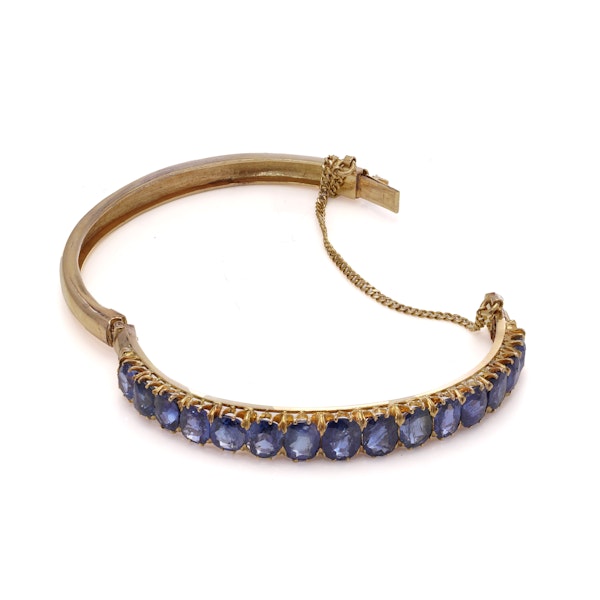 Antique Victorian 18kt gold Sapphire bangle with safety chain - image 4