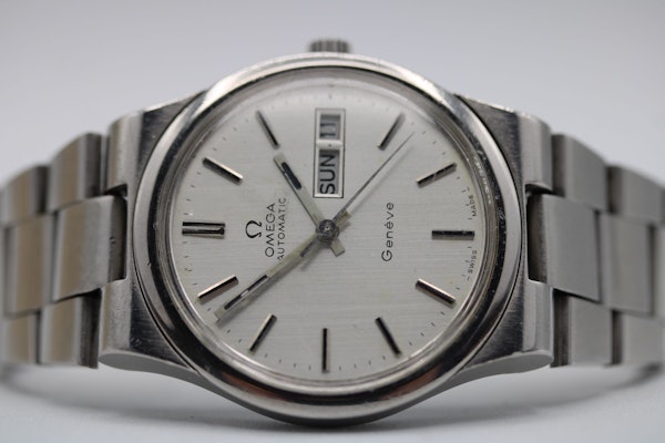 Omega Genève 1660173 - image 8