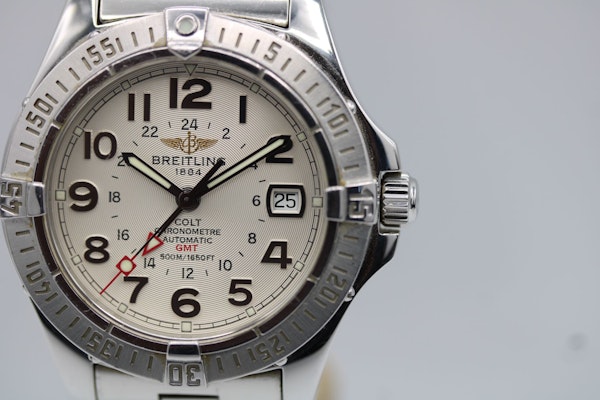 Breitling Colt GMT Certified A32350 - image 6