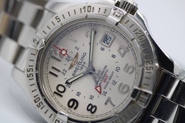 Breitling Colt GMT Certified A32350 - image 12