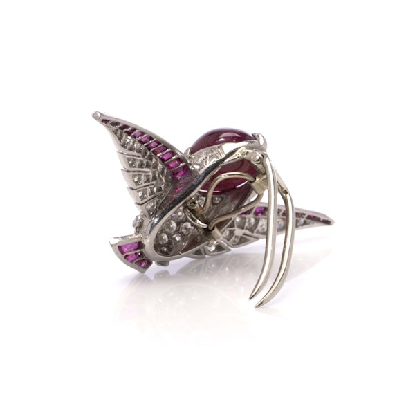 Vintage platinum diamond and ruby hummingbird brooch - image 3