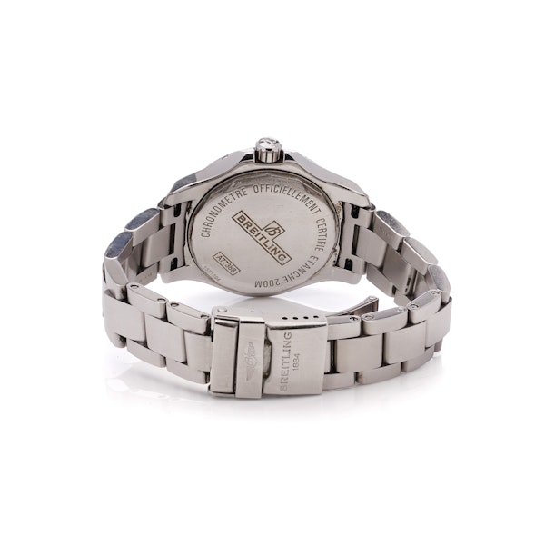 Breitling Colt Lady Stainless Steel Quartz bracelet watch. - image 4