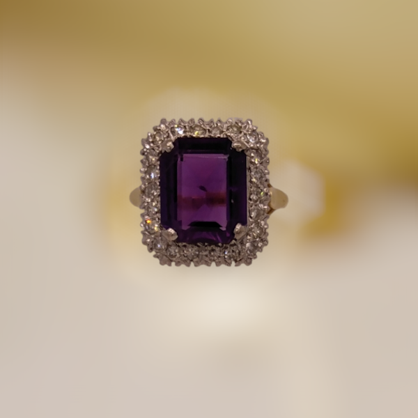 Vintage C1940/50s Amethyst and Diamond Ring. - image 1