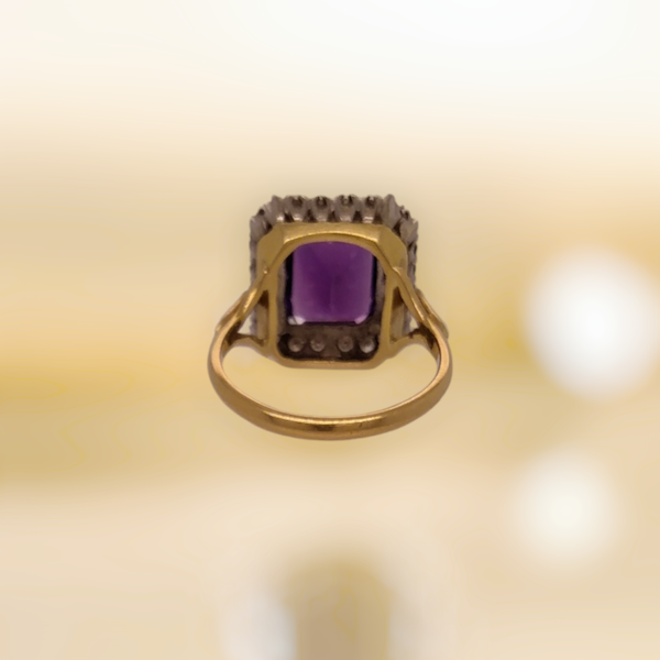 Vintage C1940/50s Amethyst and Diamond Ring. - image 3