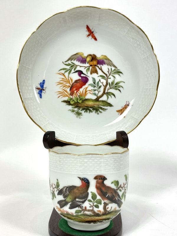 Meissen ornithological cups and saucers - image 2