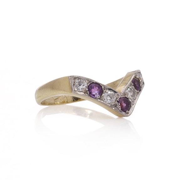 Vintage 1970s Amethyst and Diamond V-Shaped Ring - image 2