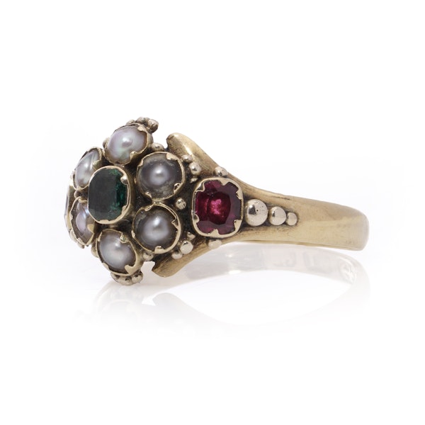 Victorian 18kt Gold Ring with Pearls, Garnet, and Emerald - image 5