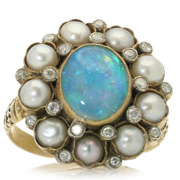 Vintage 9kt gold opal cluster ring - image 2