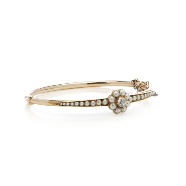 Victorian 15kt gold pearl and diamond bangle - image 6