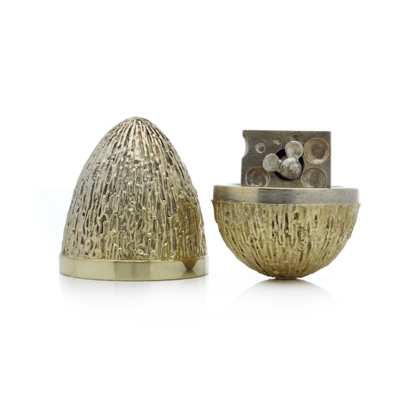 Stuart Devlin silver gilt novelty egg '' Mouse in Cheese '' - image 5