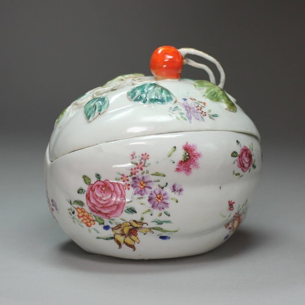 Chinese famille rose melon tureen and cover, Qianlong (1736-95) - image 1