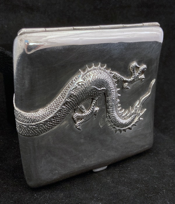 Antique Chinese Silver Dragon Cigarette case - image 12