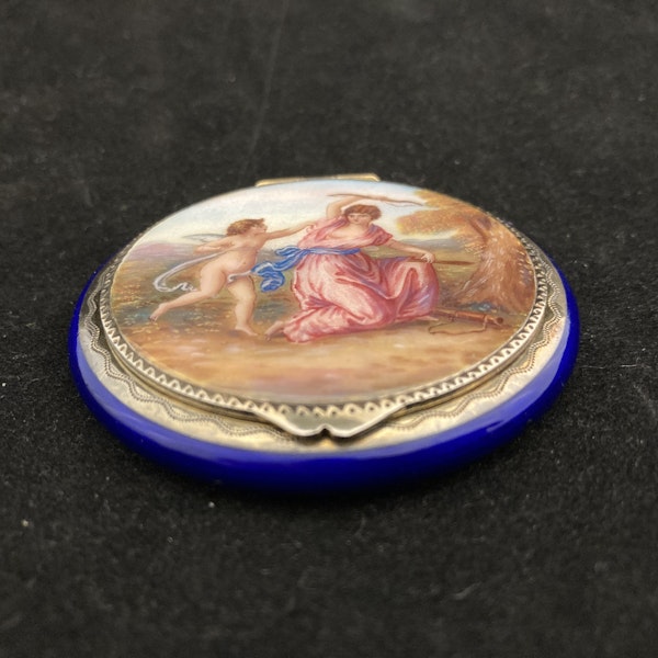 Sterling silver finely painted enamel compact - image 13