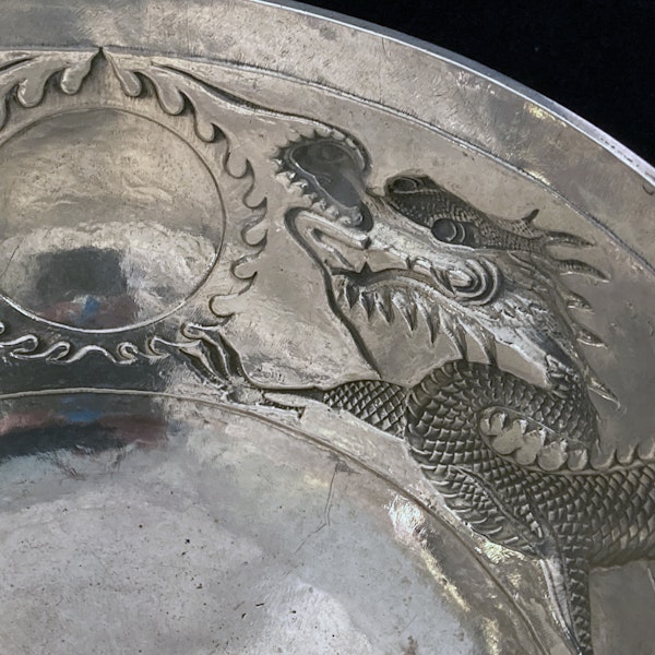 Antique Chinese silver bowl with Dragons - image 15