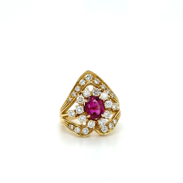 1.50 ct. Ruby & diamond cluster Ring - image 6