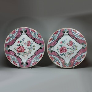 Pair of Chinese famille rose chargers, Qianlong (1736-95)