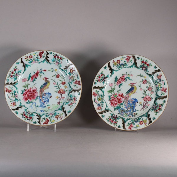 Pair of Chinese famille rose plates, early Qianlong (1736-95) - image 1