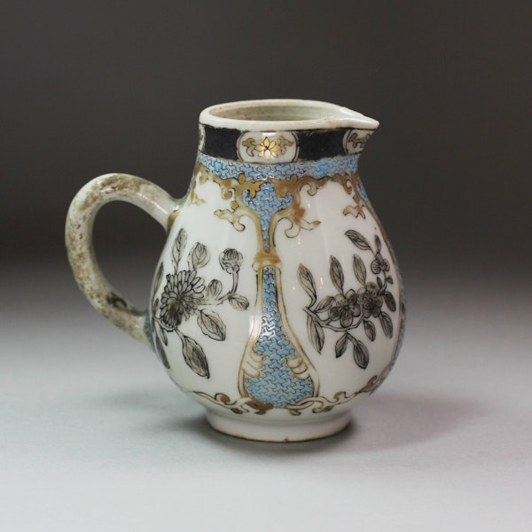 Chinese milk jug, Yongzheng (1723-35) - image 4