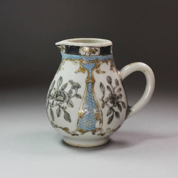 Chinese milk jug, Yongzheng (1723-35) - image 1