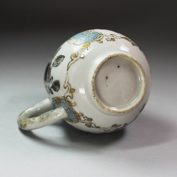 Chinese milk jug, Yongzheng (1723-35) - image 6