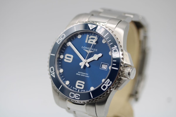 Longines HydroConquest  L3.781.4.96.6 Full Set 2024 - image 2