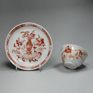 Chinese rouge-de-fer teabowl and saucer, Kangxi (1622-1722)