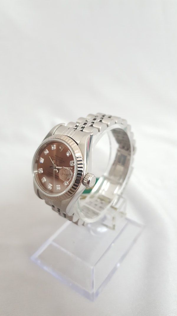 Rolex Lady Datejust | 26mm | Ref 79174 | Rolex Original Diamond Dial | with Papers - image 3