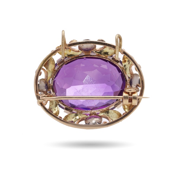 Victorian 18kt Gold Amethyst Brooch - image 3