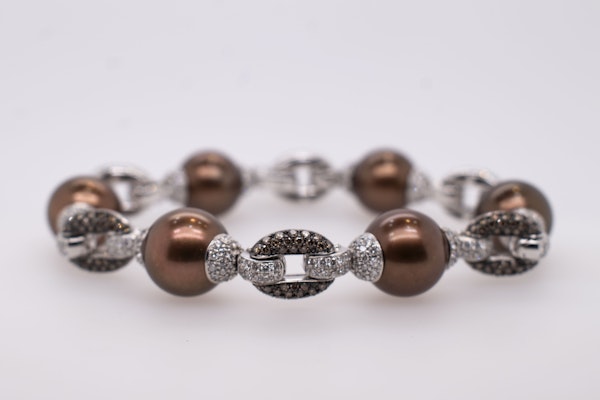 Pearl & Diamond Bracelet - image 1