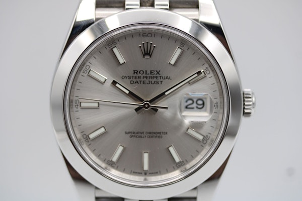 Rolex Datejust 126300 - image 3